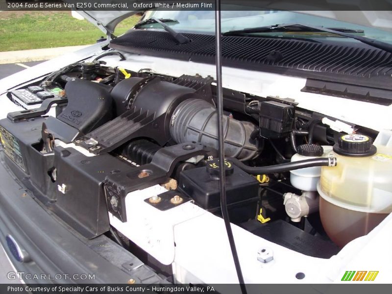 Oxford White / Medium Flint 2004 Ford E Series Van E250 Commercial