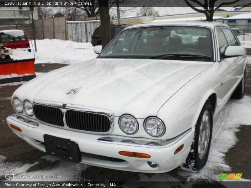 Spindrift White / Oatmeal 1998 Jaguar XJ XJ8 L