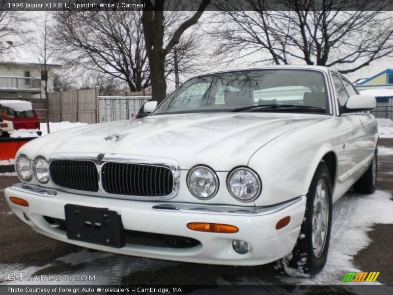 Spindrift White / Oatmeal 1998 Jaguar XJ XJ8 L