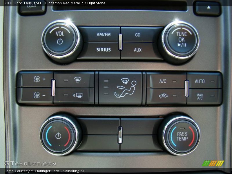 Cinnamon Red Metallic / Light Stone 2010 Ford Taurus SEL