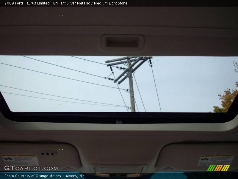 Brilliant Silver Metallic / Medium Light Stone 2009 Ford Taurus Limited