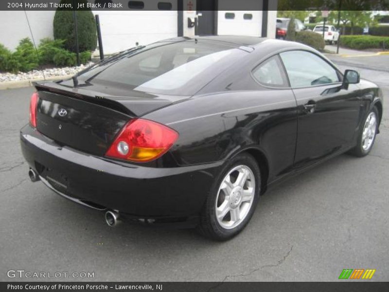 Jet Black / Black 2004 Hyundai Tiburon