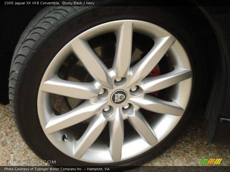 Ebony Black / Ivory 2006 Jaguar XK XK8 Convertible
