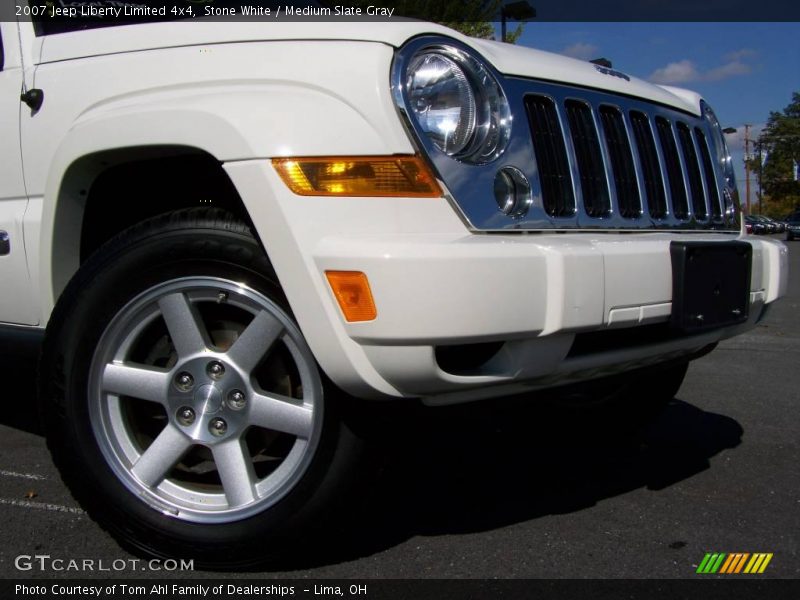 Stone White / Medium Slate Gray 2007 Jeep Liberty Limited 4x4