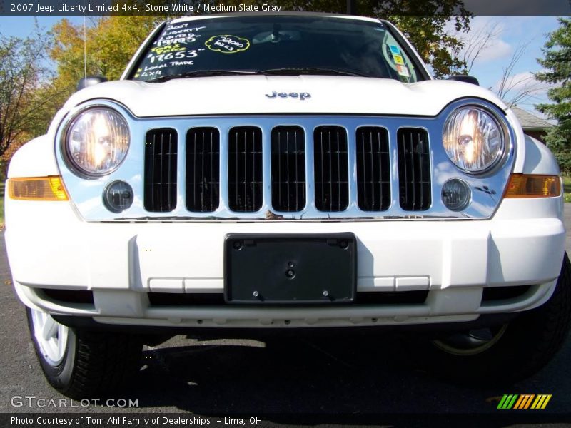 Stone White / Medium Slate Gray 2007 Jeep Liberty Limited 4x4