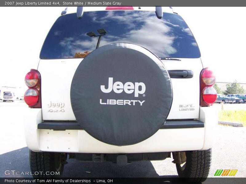 Stone White / Medium Slate Gray 2007 Jeep Liberty Limited 4x4