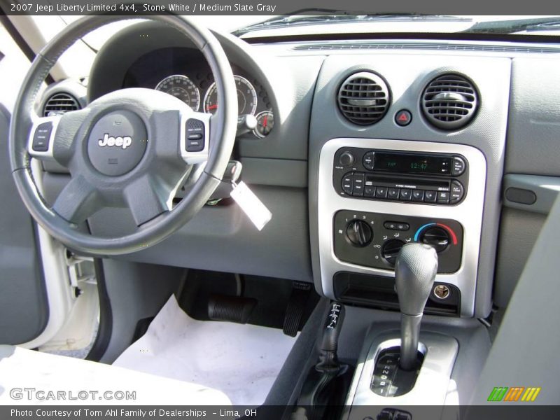 Stone White / Medium Slate Gray 2007 Jeep Liberty Limited 4x4