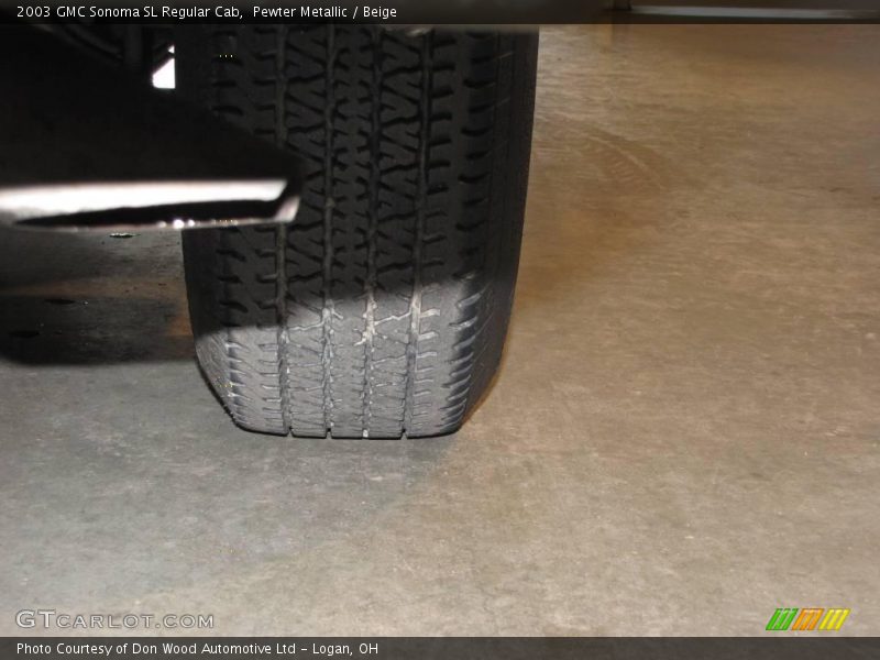 Pewter Metallic / Beige 2003 GMC Sonoma SL Regular Cab