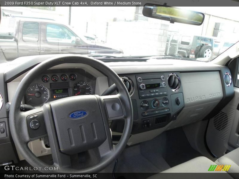 Oxford White / Medium Stone 2009 Ford F350 Super Duty XLT Crew Cab 4x4
