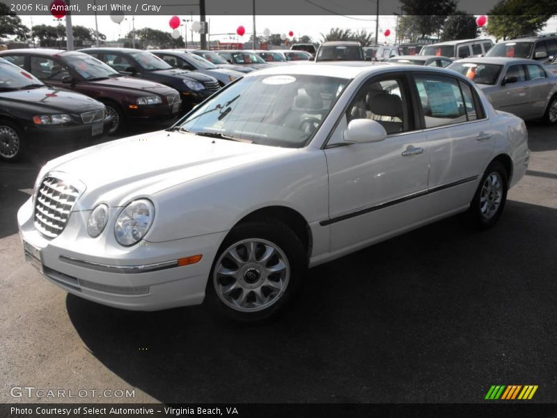 Pearl White / Gray 2006 Kia Amanti