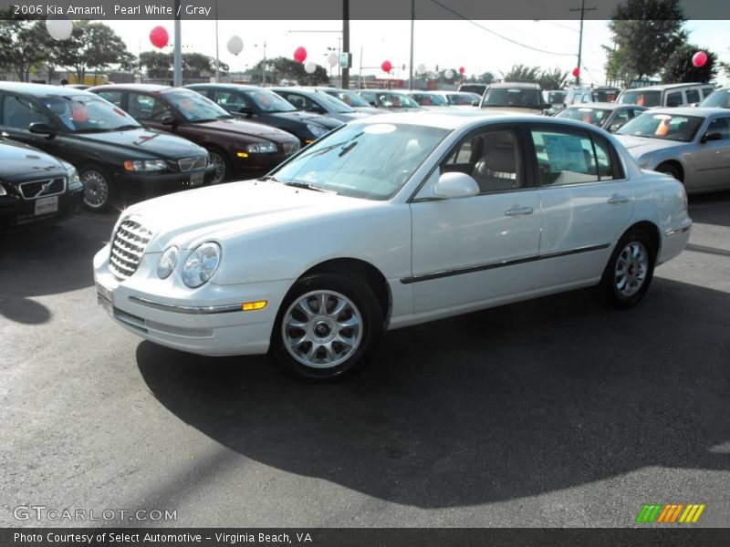 Pearl White / Gray 2006 Kia Amanti