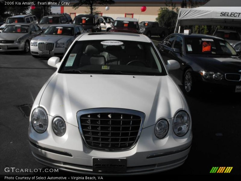Pearl White / Gray 2006 Kia Amanti