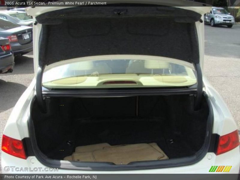 Premium White Pearl / Parchment 2006 Acura TSX Sedan