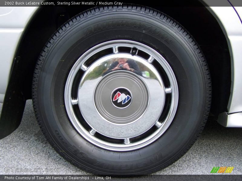 Sterling Silver Metallic / Medium Gray 2002 Buick LeSabre Custom