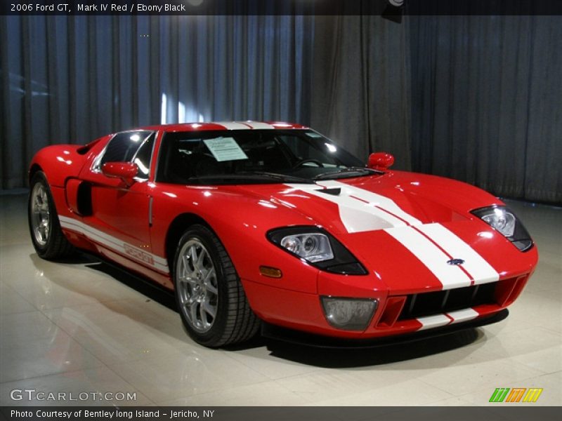 Front 3/4 View of 2006 GT 