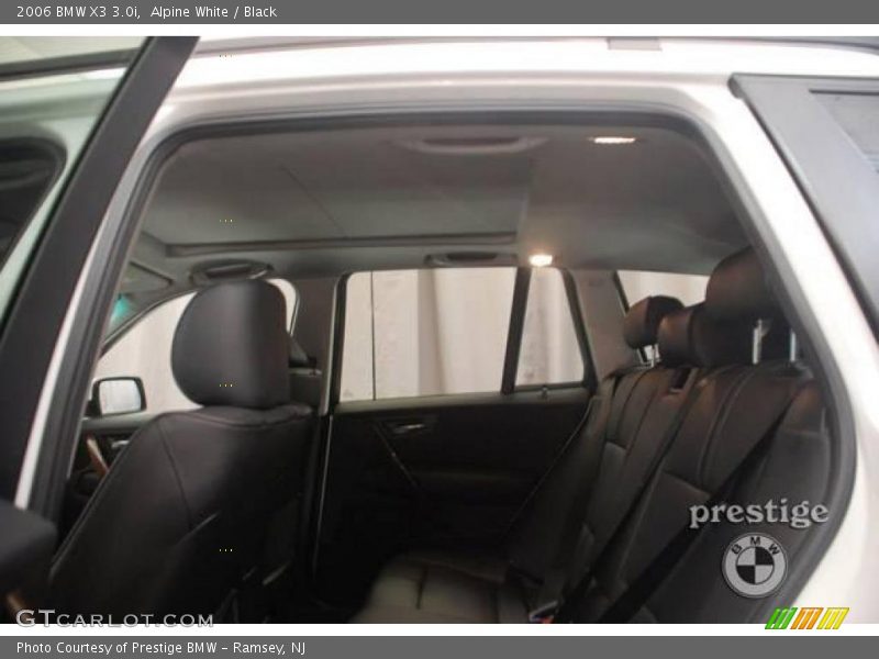 Alpine White / Black 2006 BMW X3 3.0i