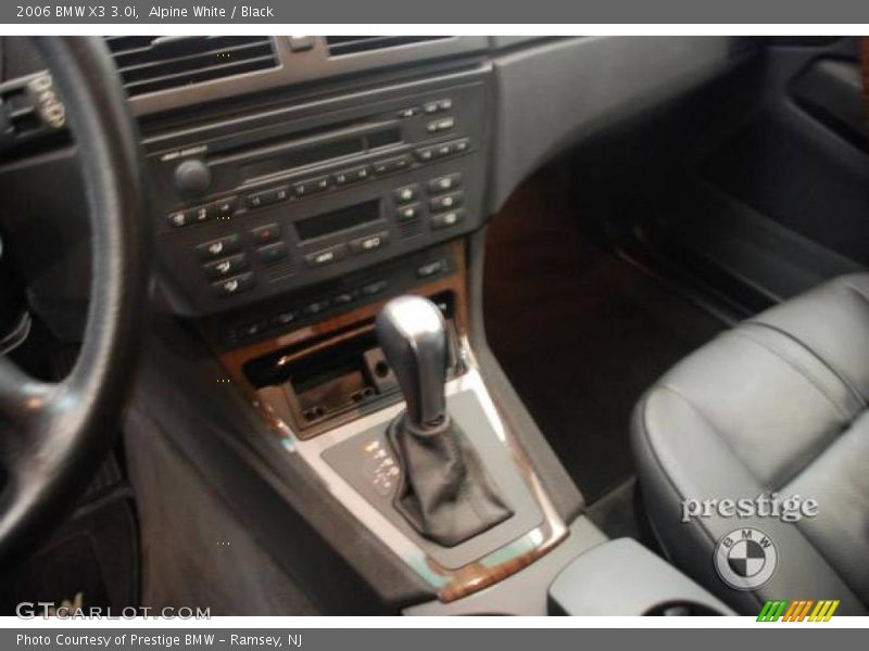 Alpine White / Black 2006 BMW X3 3.0i