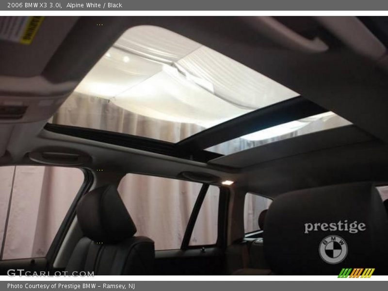 Alpine White / Black 2006 BMW X3 3.0i