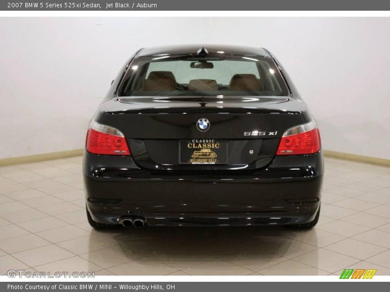 Jet Black / Auburn 2007 BMW 5 Series 525xi Sedan