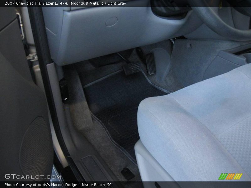 Moondust Metallic / Light Gray 2007 Chevrolet TrailBlazer LS 4x4
