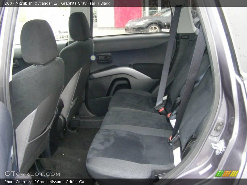 Graphite Gray Pearl / Black 2007 Mitsubishi Outlander ES