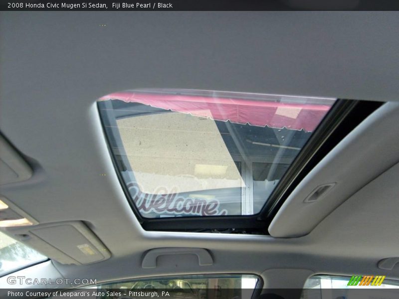 Sunroof of 2008 Civic Mugen Si Sedan