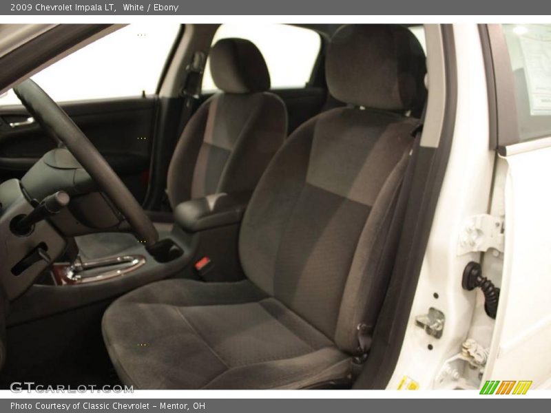 White / Ebony 2009 Chevrolet Impala LT
