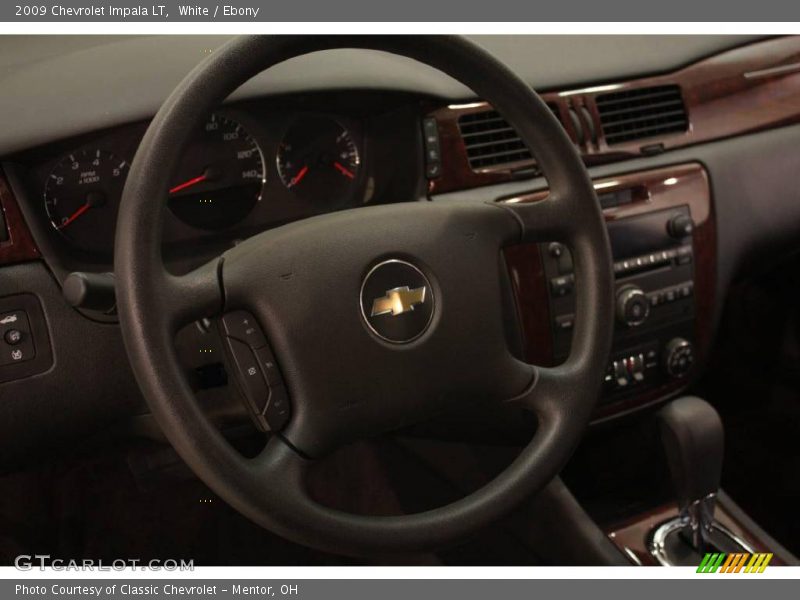 White / Ebony 2009 Chevrolet Impala LT