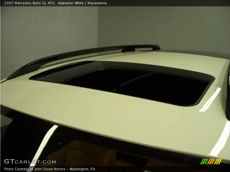Alabaster White / Macadamia 2007 Mercedes-Benz GL 450