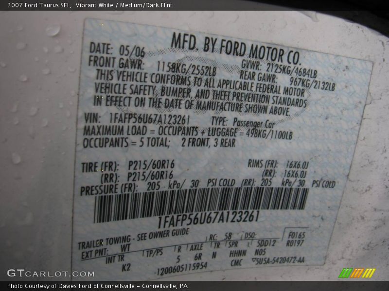 Vibrant White / Medium/Dark Flint 2007 Ford Taurus SEL