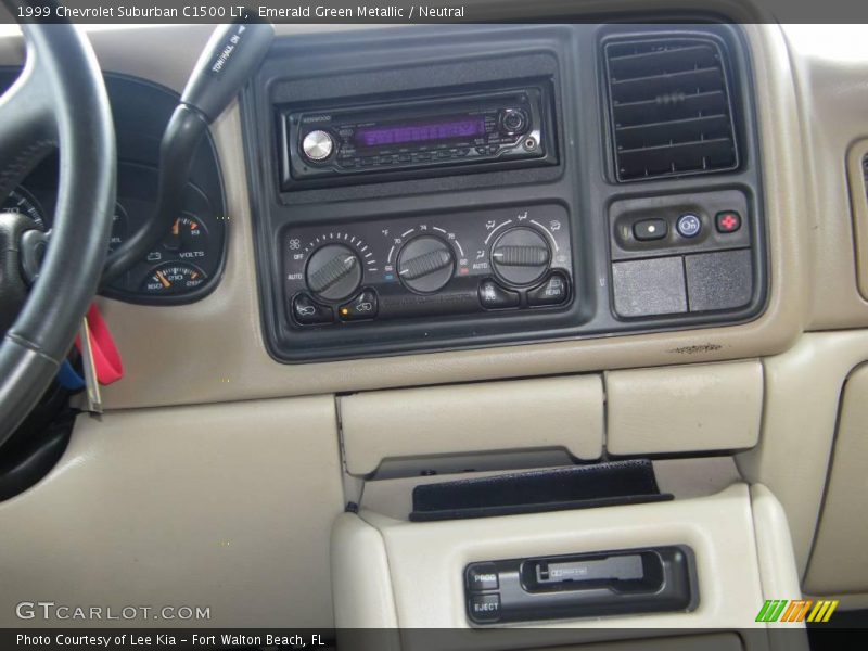 Emerald Green Metallic / Neutral 1999 Chevrolet Suburban C1500 LT