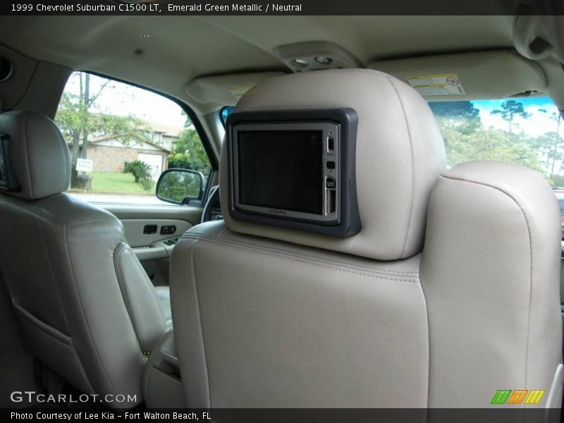 Emerald Green Metallic / Neutral 1999 Chevrolet Suburban C1500 LT