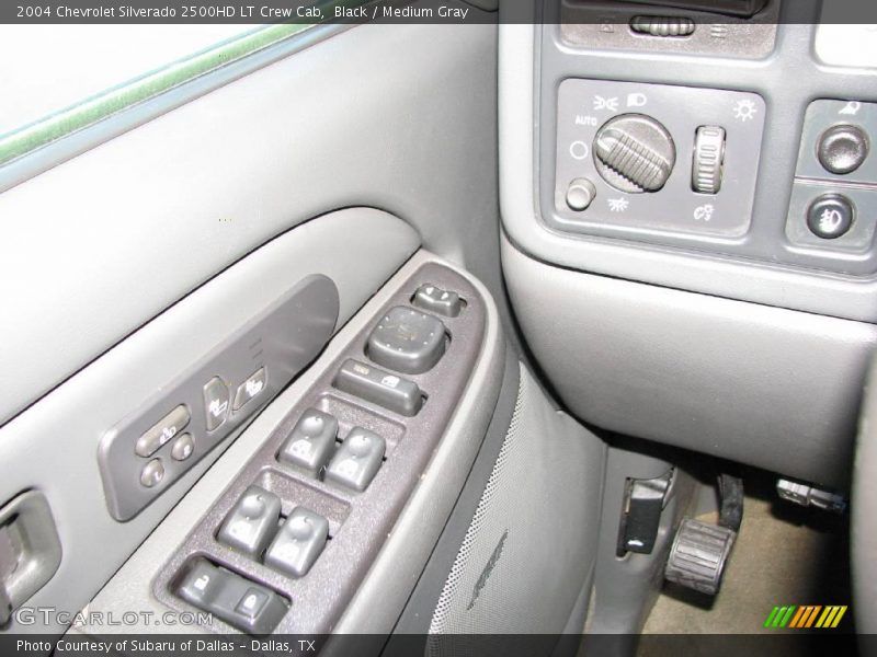 Black / Medium Gray 2004 Chevrolet Silverado 2500HD LT Crew Cab