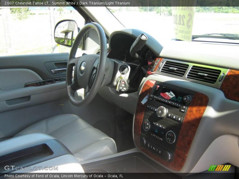 Summit White / Dark Titanium/Light Titanium 2007 Chevrolet Tahoe LT