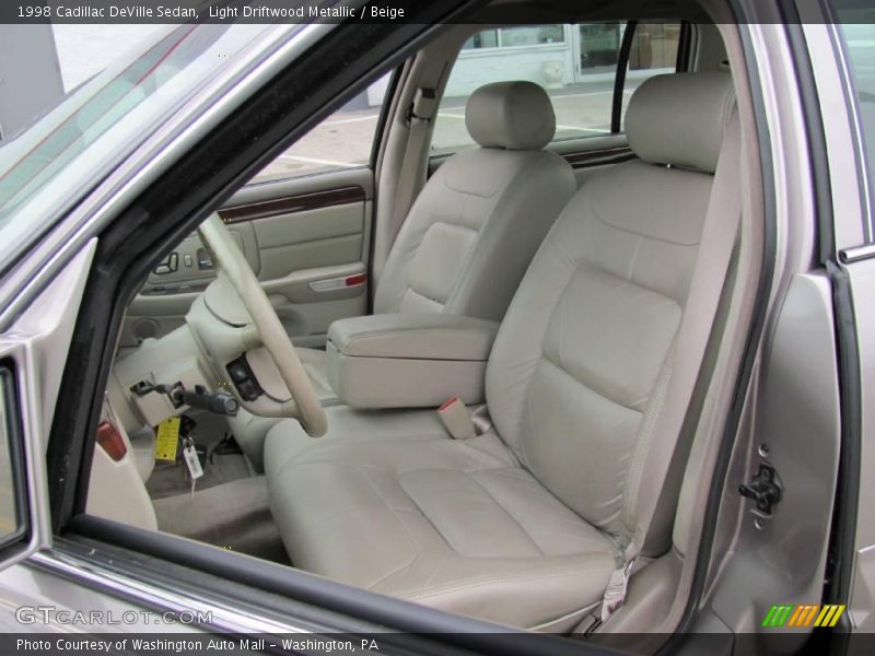 Light Driftwood Metallic / Beige 1998 Cadillac DeVille Sedan