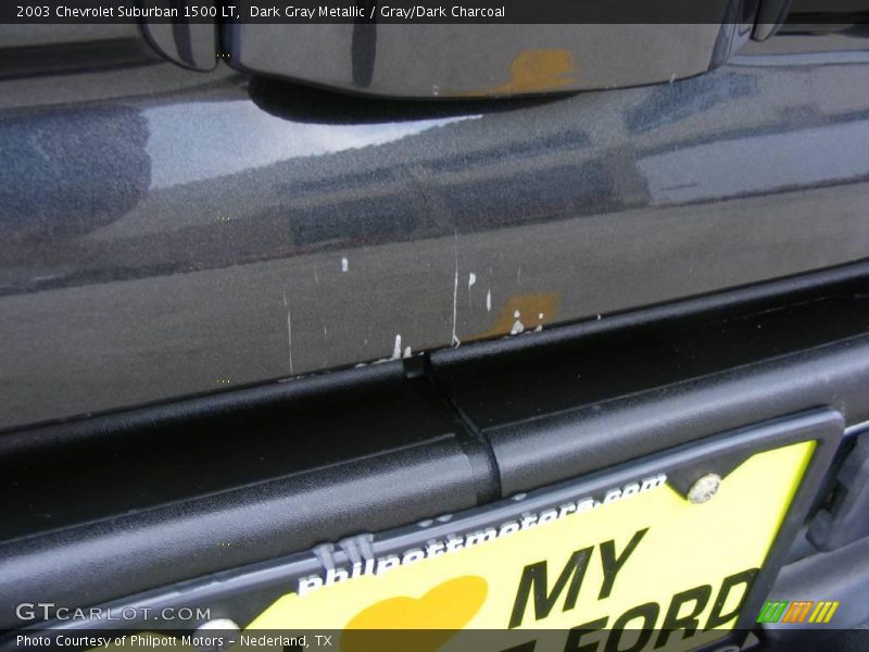 Dark Gray Metallic / Gray/Dark Charcoal 2003 Chevrolet Suburban 1500 LT