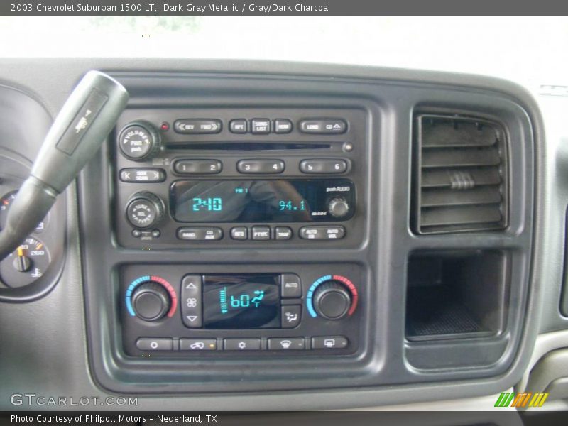 Dark Gray Metallic / Gray/Dark Charcoal 2003 Chevrolet Suburban 1500 LT
