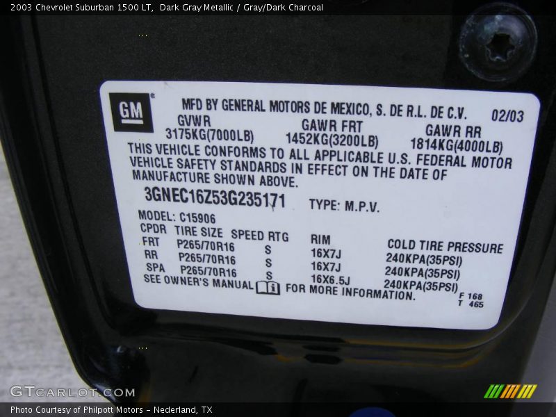 Dark Gray Metallic / Gray/Dark Charcoal 2003 Chevrolet Suburban 1500 LT