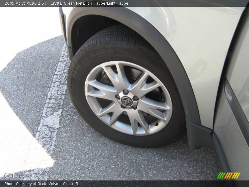 Crystal Green Metallic / Taupe/Light Taupe 2005 Volvo XC90 2.5T