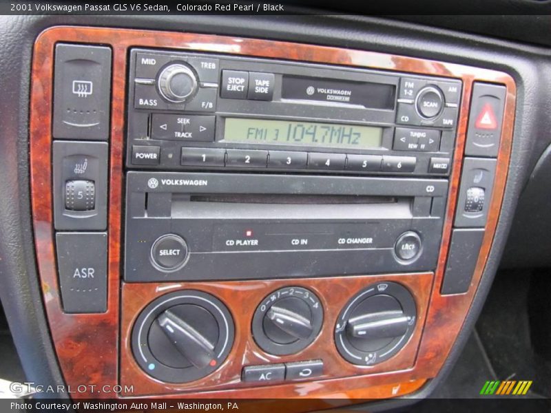 Colorado Red Pearl / Black 2001 Volkswagen Passat GLS V6 Sedan