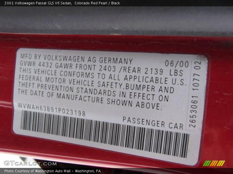 Colorado Red Pearl / Black 2001 Volkswagen Passat GLS V6 Sedan