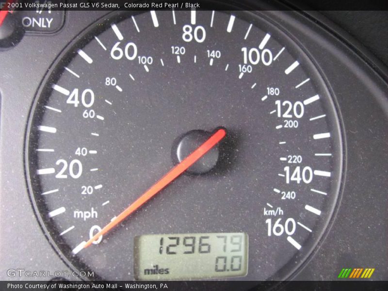 Colorado Red Pearl / Black 2001 Volkswagen Passat GLS V6 Sedan