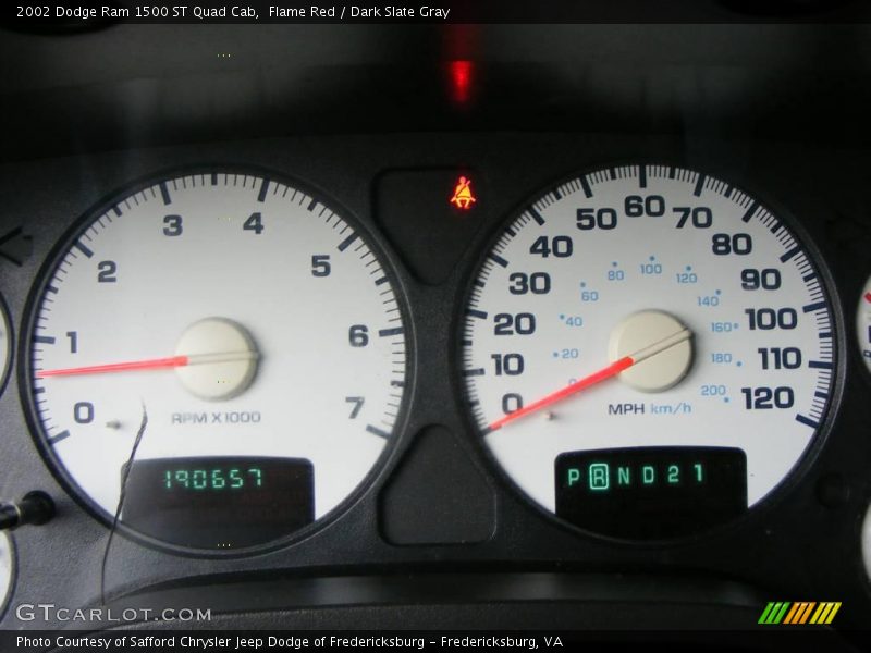 Flame Red / Dark Slate Gray 2002 Dodge Ram 1500 ST Quad Cab