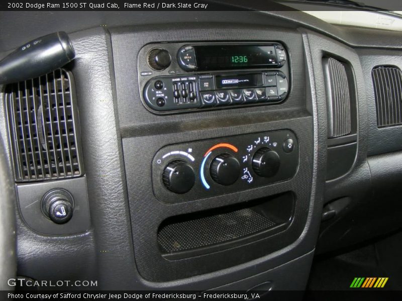 Flame Red / Dark Slate Gray 2002 Dodge Ram 1500 ST Quad Cab