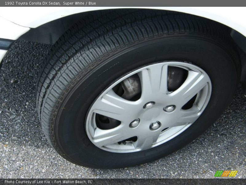Super White / Blue 1992 Toyota Corolla DX Sedan