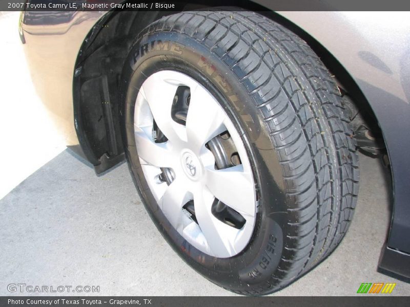 Magnetic Gray Metallic / Bisque 2007 Toyota Camry LE
