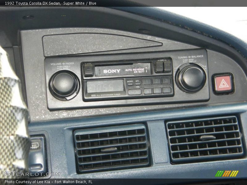 Super White / Blue 1992 Toyota Corolla DX Sedan