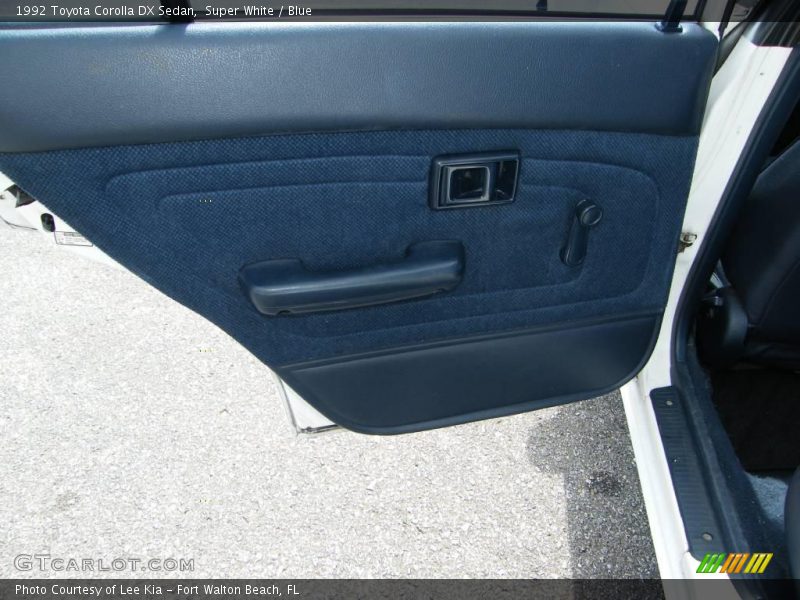 Super White / Blue 1992 Toyota Corolla DX Sedan