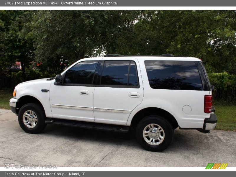 Oxford White / Medium Graphite 2002 Ford Expedition XLT 4x4