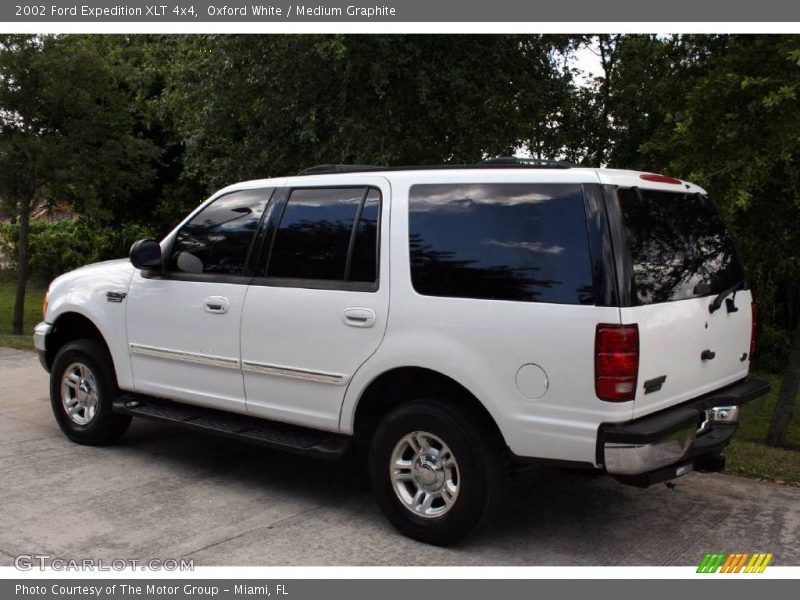 Oxford White / Medium Graphite 2002 Ford Expedition XLT 4x4